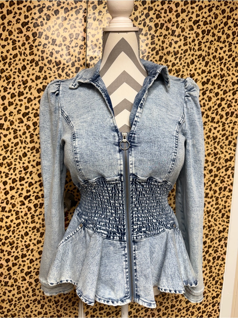 VENUS Light Blue Denim Zip-Front Smocked Waist Peplum Jacket